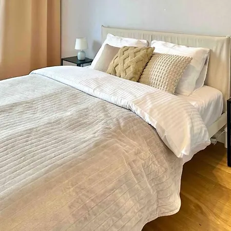 Wola Sowinskiego - Salon, Sypialnia, Balkon, Parking